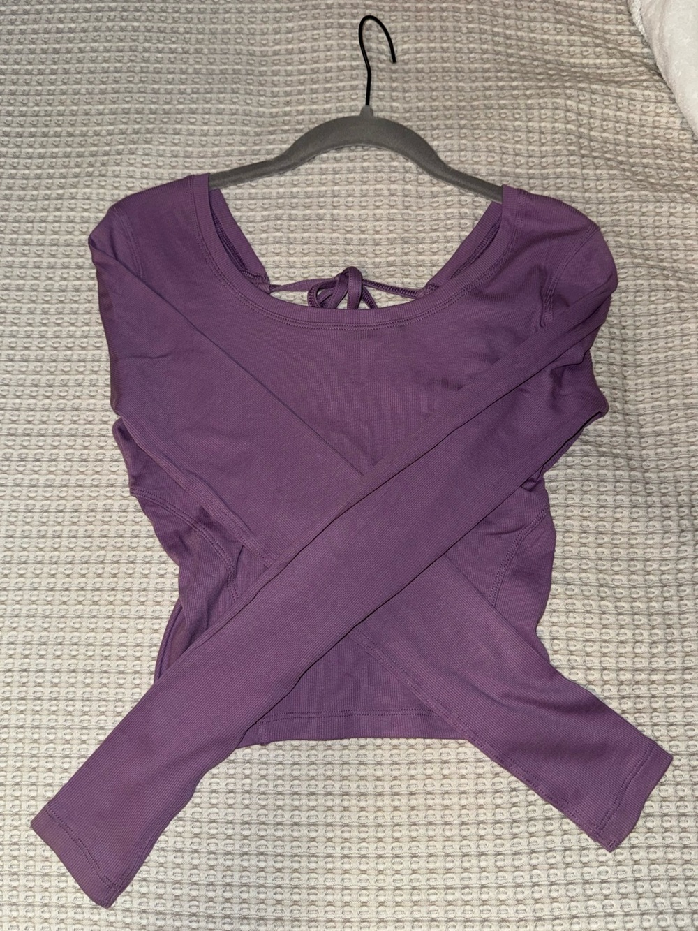 Lululemon Ribbed Knit Open Back Wisteria Purple Cropped Long Sleeve Top - Picture 6 of 7